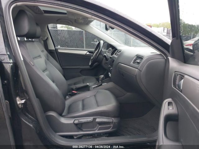3VWDB7AJ9HM401922 Volkswagen Jetta 1.4t Se