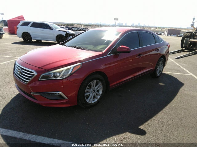 Hyundai SONATA SE 2015 5NPE24AF1FH207292 Image 2