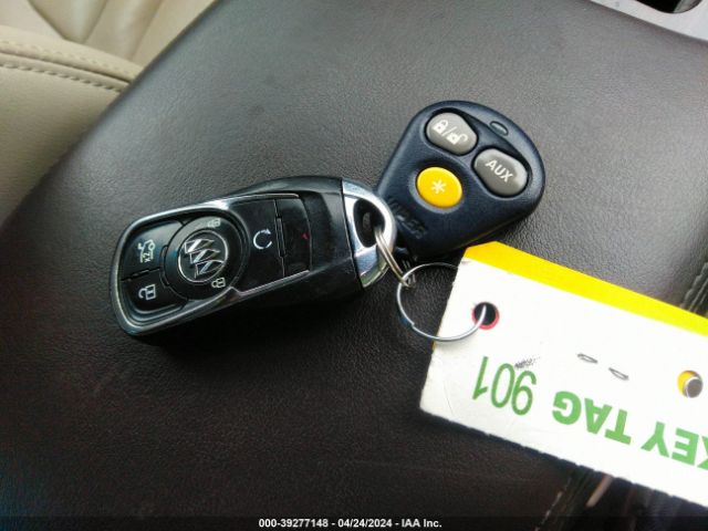 1G4ZP5SS3HU151056 Buick Lacrosse Essence
