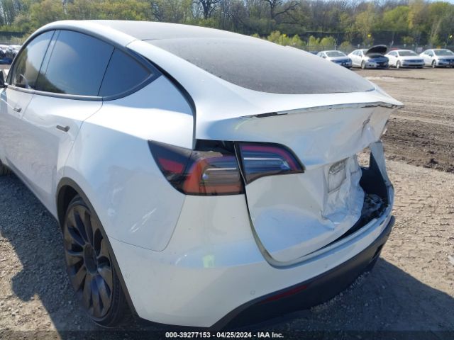 7SAYGDEF5NF504994 Tesla Model Y Performance Dual Motor All-wheel Drive