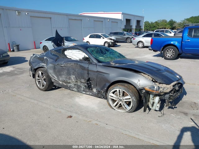 2021 1FA6P8TH6M5133964 main image