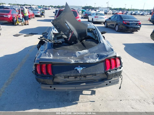 Ford Mustang Ecoboost Premium Fastback 2021 1FA6P8TH6M5133964 Image 17
