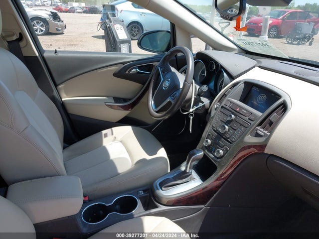 1G4PR5SK8G4117162 Buick Verano Convenience Group