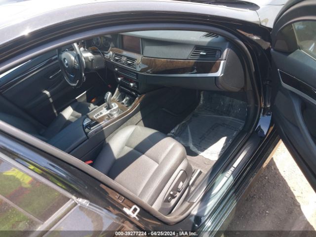 WBA5A5C54GD529877 BMW 528I