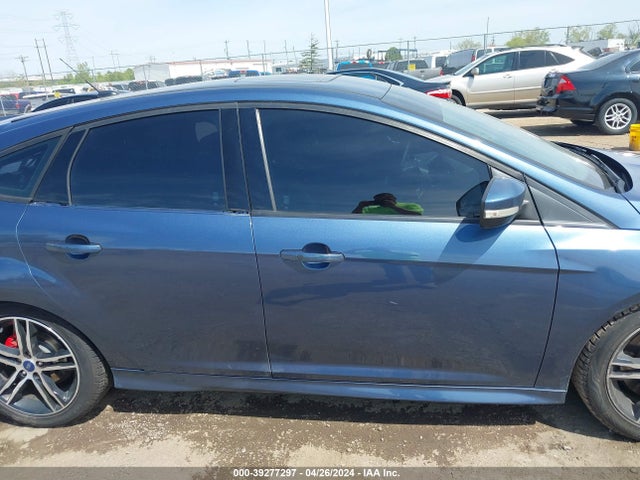 Ford FOCUS ST 2018 1FADP3L90JL247310 Image 14
