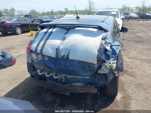 Ford FOCUS ST 2018 1FADP3L90JL247310 Image 17