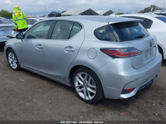 JTHKD5BHXG2272453 Lexus CT 200H