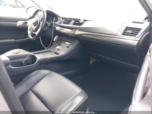 JTHKD5BHXG2272453 Lexus CT 200H