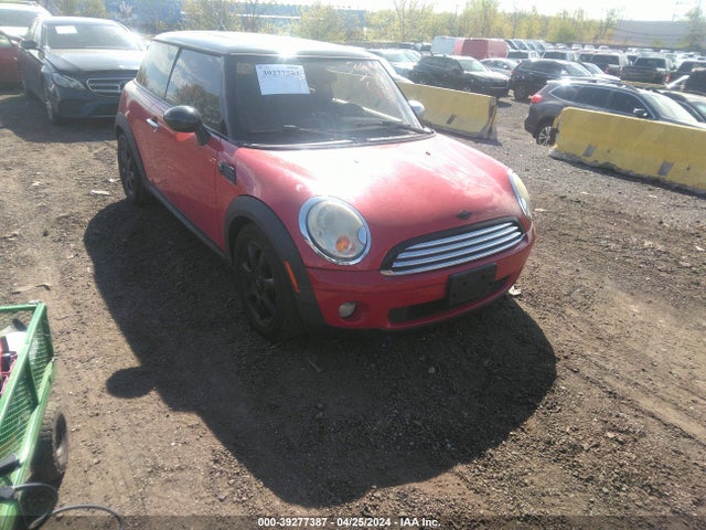 2009 MINI COOPER WMWMF33589TW78903 Photo 0