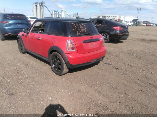 2009 MINI COOPER WMWMF33589TW78903 Photo 2