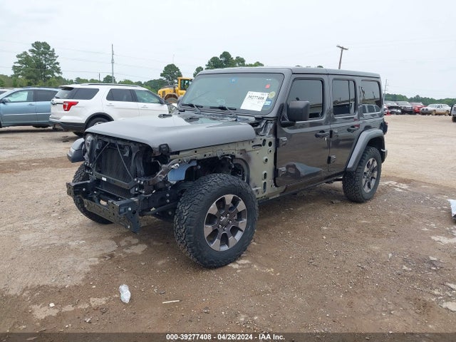 1C4HJXEG5JW118090 Jeep Wrangler Unlimited Sahara 4x4
