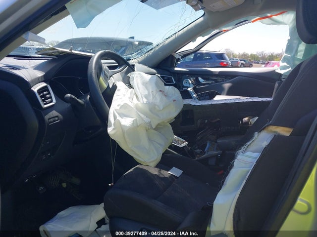 Nissan ROGUE S 2016 KNMAT2MVXGP620921 Image 5