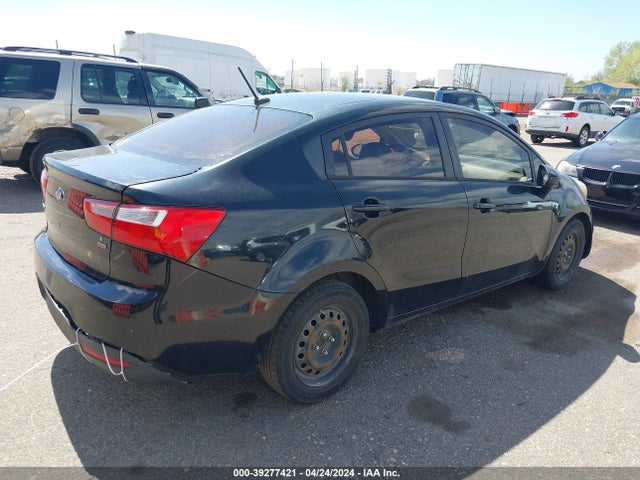 KIA RIO LX 2015 KNADM4A3XF6440929 Image 4