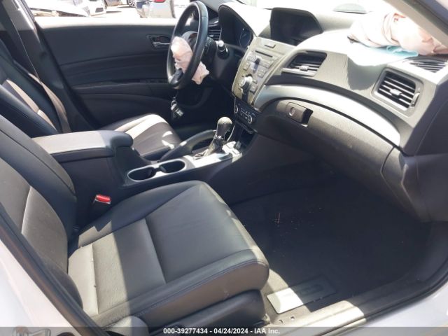 19UDE2F39JA001239 Acura Ilx Acurawatch Plus Package