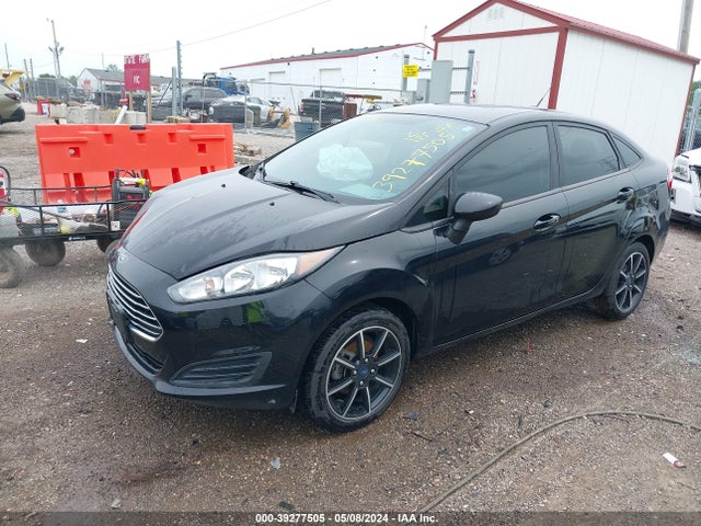Ford FIESTA SE 2019 3FADP4BJ7KM112438 Image 2
