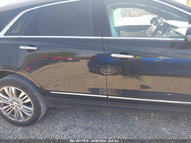 1GYKNERS4HZ126875 Cadillac Xt5 Premium Luxury