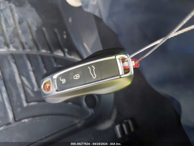 WP1AA2AY2KDA07317 Porsche Cayenne