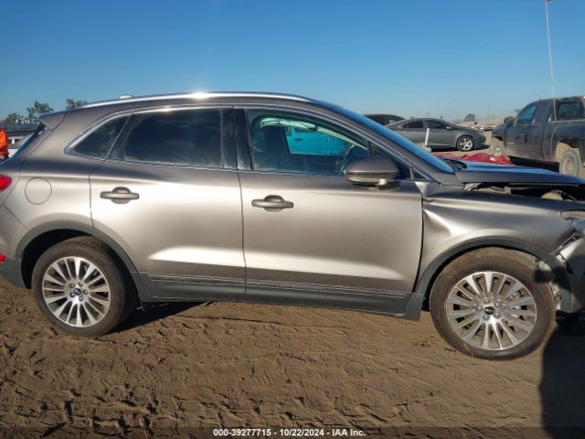 5LMCJ3C93HUL61712 Lincoln Mkc Reserve