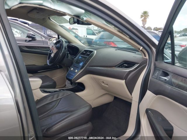 5LMCJ3C93HUL61712 Lincoln Mkc Reserve