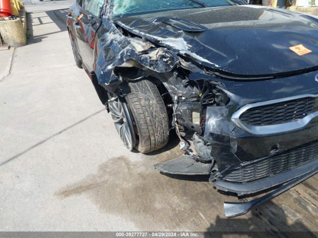 KNAE25LAXJ6012444 KIA Stinger Premium