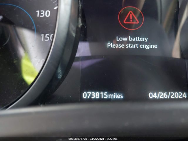 SADCJ2FX6KA357873 Jaguar F-pace 25t Premium