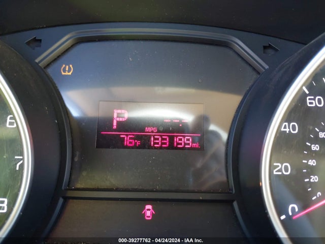 KIA SEDONA LX 2015 KNDMB5C16F6018313 Image 7