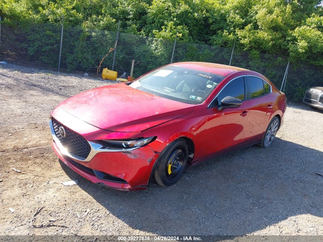 Mazda Mazda3 Preferred Package 2019 JM1BPBDM0K1120259 Image 2