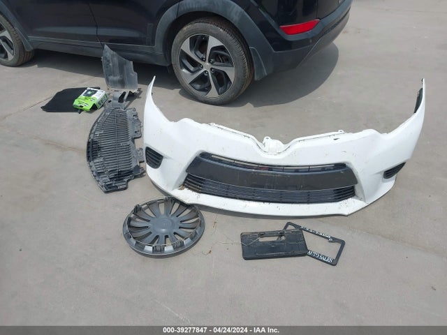 Toyota COROLLA LE 2015 5YFBURHE9FP207695 Image 12