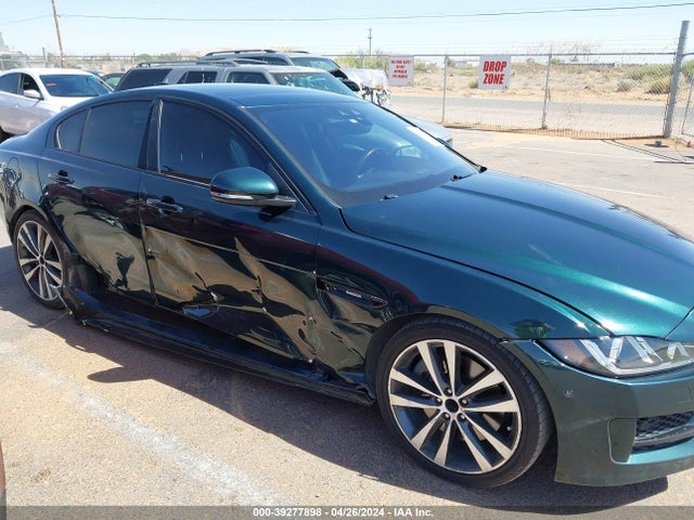 2017 JAGUAR XE SAJAF4BV0HA969811 Photo 5