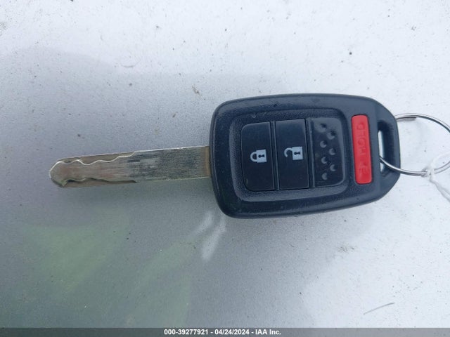Honda FIT LX 2015 3HGGK5H5XFM771787 Image 11