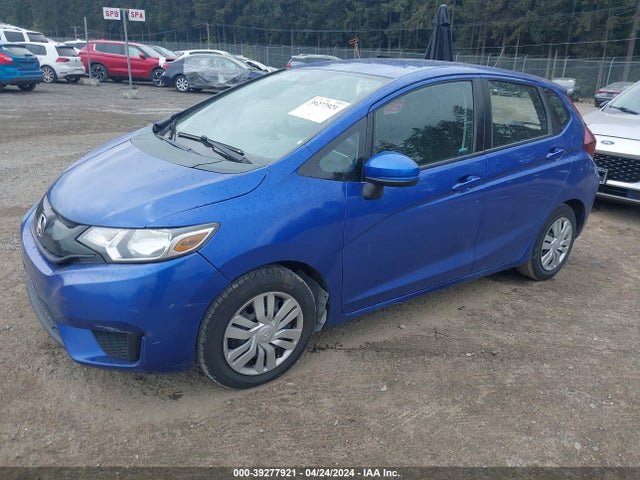 Honda FIT LX 2015 3HGGK5H5XFM771787 Image 2