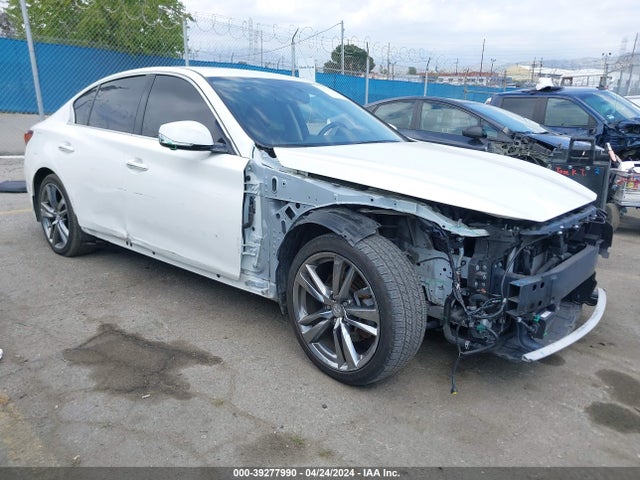 2019 JN1EV7AR6KM591107 main image