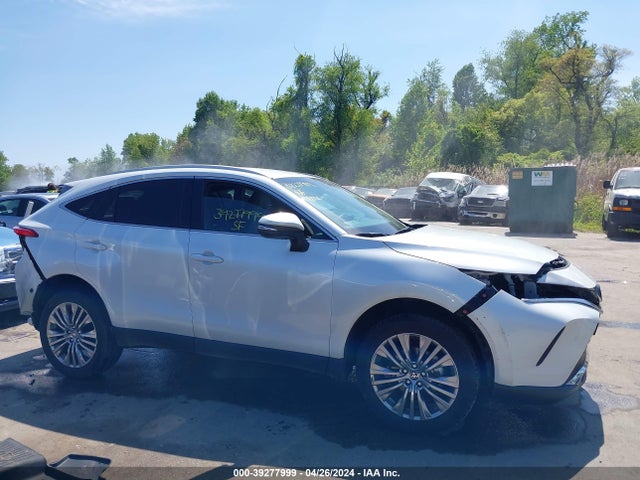 Toyota Venza Xle 2023 JTEAAAAH7PJ131762 Image 14