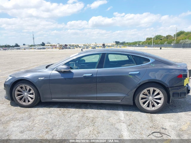 Tesla Model S 60/70/75/85 2016 5YJSA1E14GF144563 Image 15