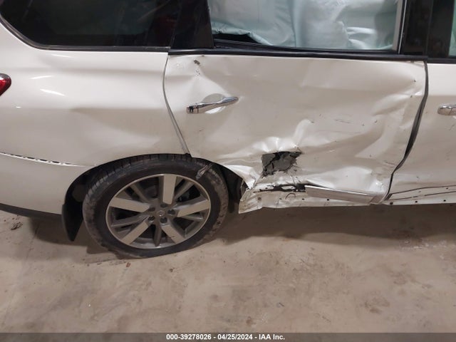 Nissan Pathfinder Platinum 2016 5N1AR2MM9GC632065 Image 12