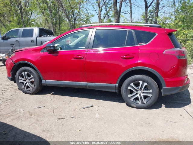 Toyota RAV4 LE 2017 JTMBFREV0HJ127367 Image 14