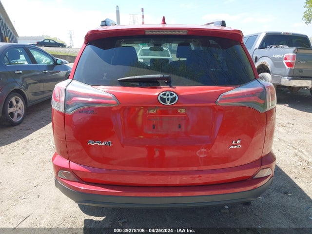 Toyota RAV4 LE 2017 JTMBFREV0HJ127367 Image 16