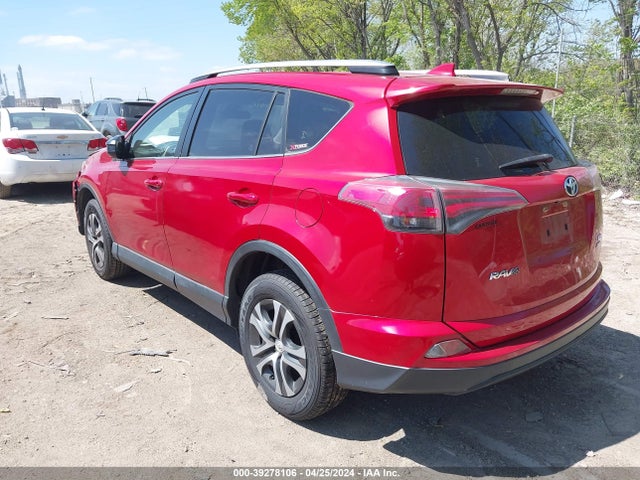 Toyota RAV4 LE 2017 JTMBFREV0HJ127367 Image 3