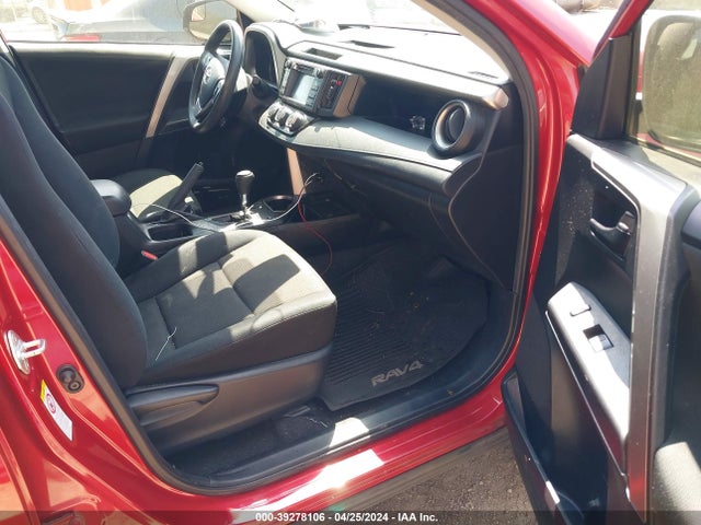 Toyota RAV4 LE 2017 JTMBFREV0HJ127367 Image 5