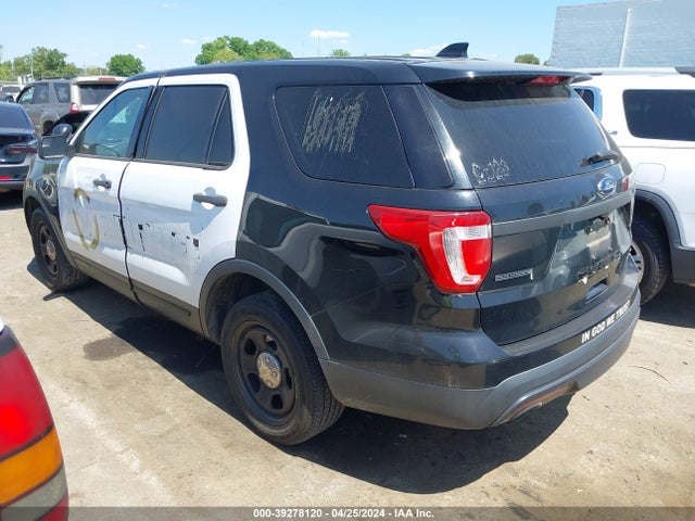 Ford Utility Police Interceptor 2017 1FM5K8AR0HGB92742 Image 3