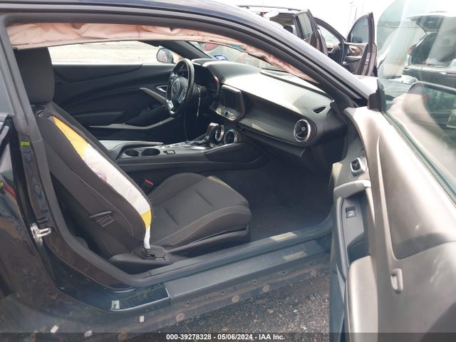 Chevrolet Camaro 1lt 2018 1G1FB1RXXJ0154736 Image 5