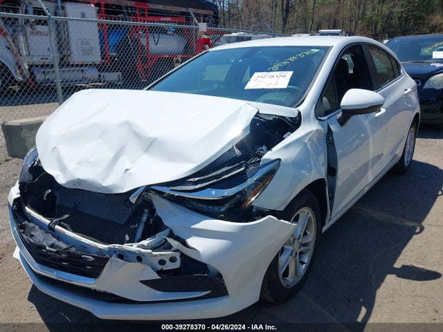 Chevrolet Cruze Lt Auto 2017 3G1BE6SM9HS515458 Image 2