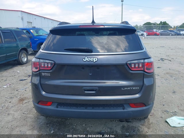 3C4NJCCB5JT193798 Jeep Compass Limited Fwd