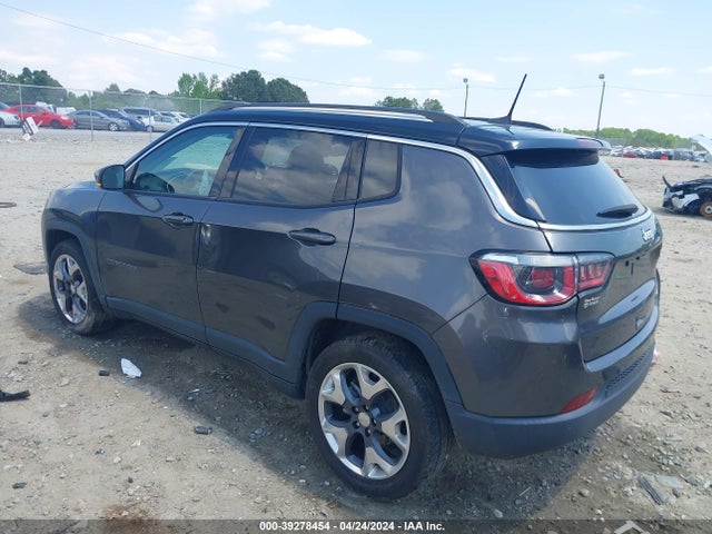 3C4NJCCB5JT193798 Jeep Compass Limited Fwd