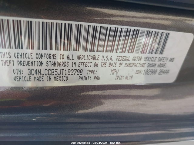 3C4NJCCB5JT193798 Jeep Compass Limited Fwd