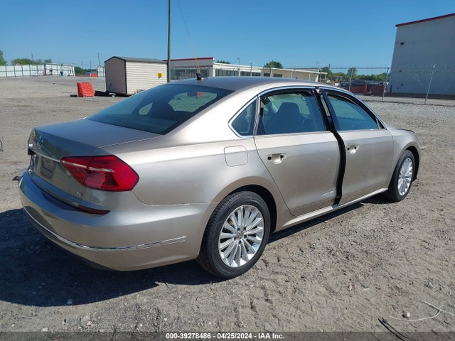 1VWBS7A35GC034381 Volkswagen Passat 1.8t Se