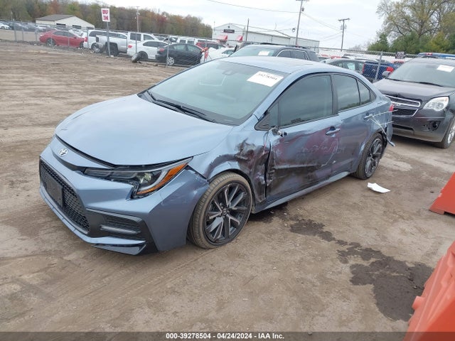 Toyota COROLLA SE 2021 5YFP4MCE4MP060666 Image 2