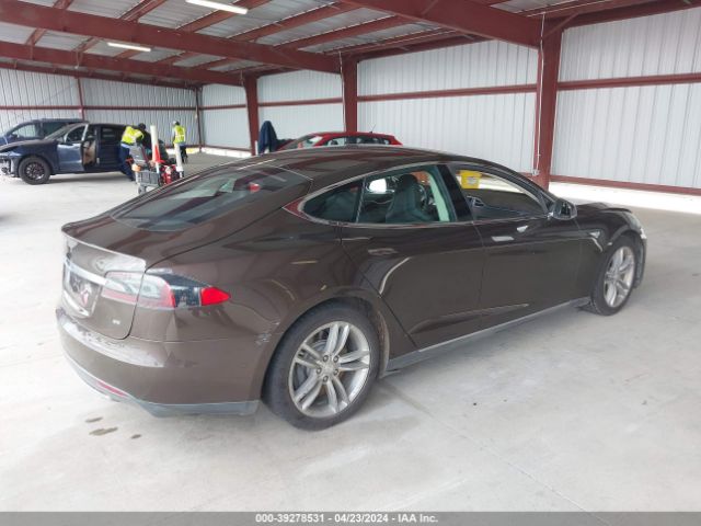 5YJSA1H1XEFP63693 Tesla Model S P85