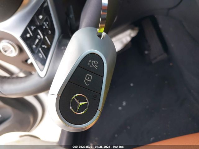 W1KAF4HB8PR126943 Mercedes-Benz C 300 4matic