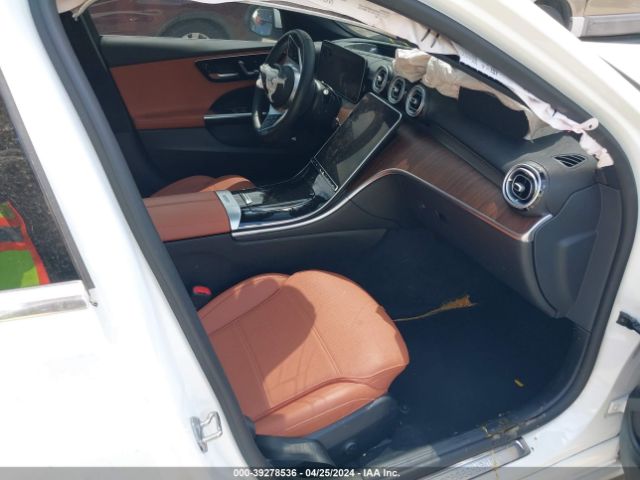 W1KAF4HB8PR126943 Mercedes-Benz C 300 4matic